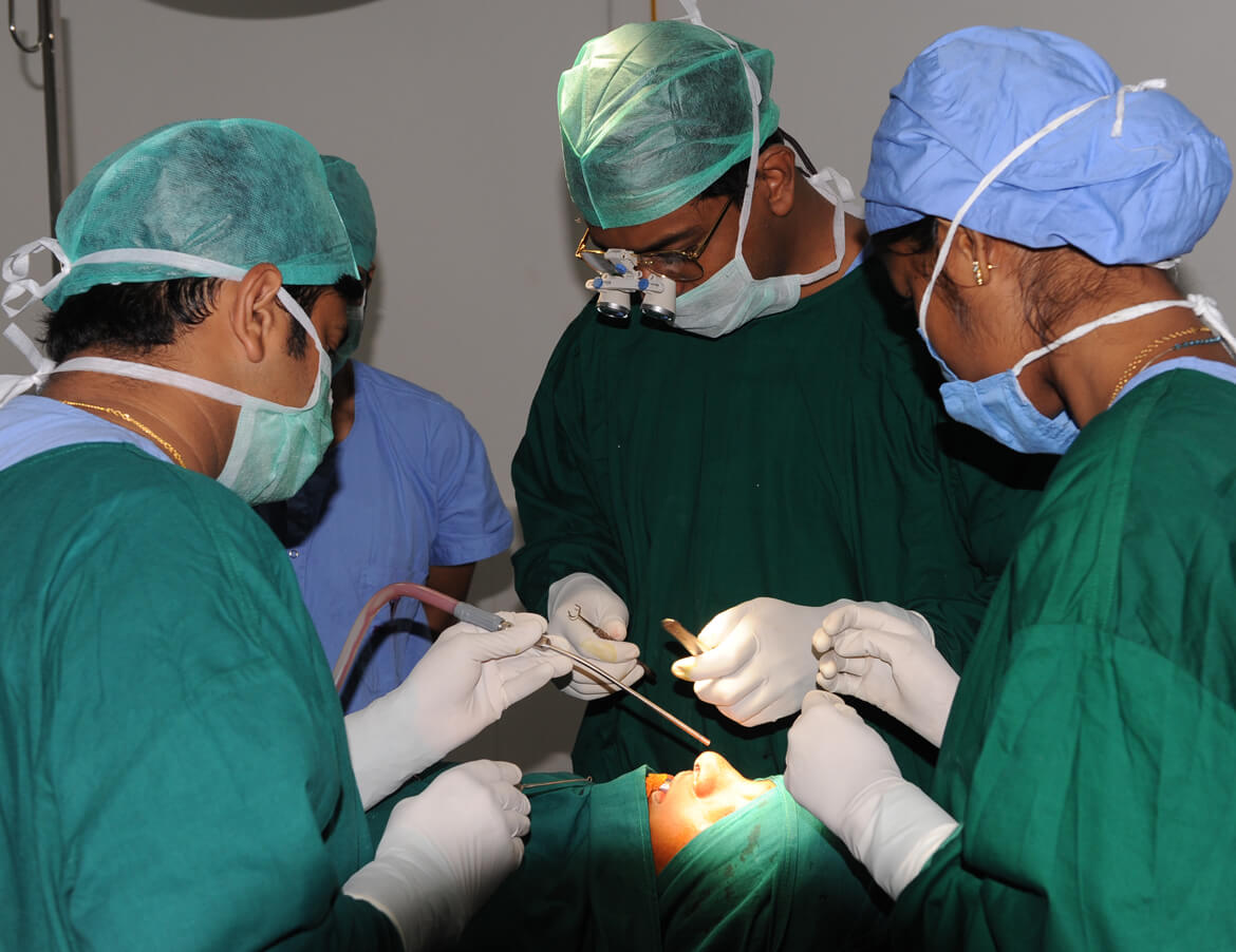 cheiloplasty surgery specialists india