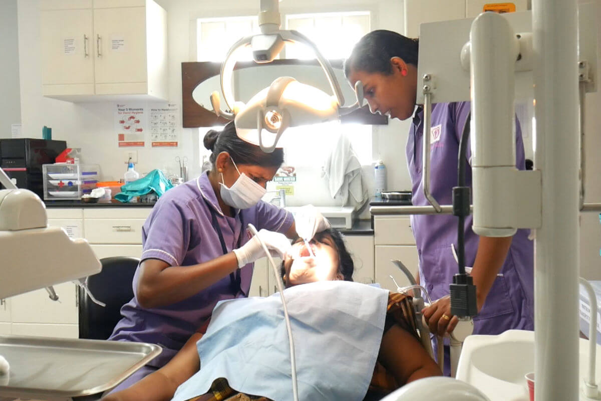 dental scaling treatment in india